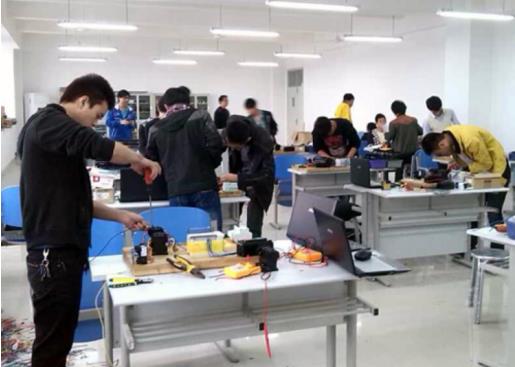 权威与实惠兼备 广东博专教育咨询，为您点亮学历提升之路